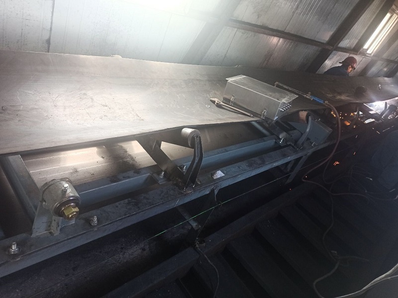ICS-17A電子皮帶秤和FSD高精度皮帶秤在化工企業(yè)安裝調(diào)試中！