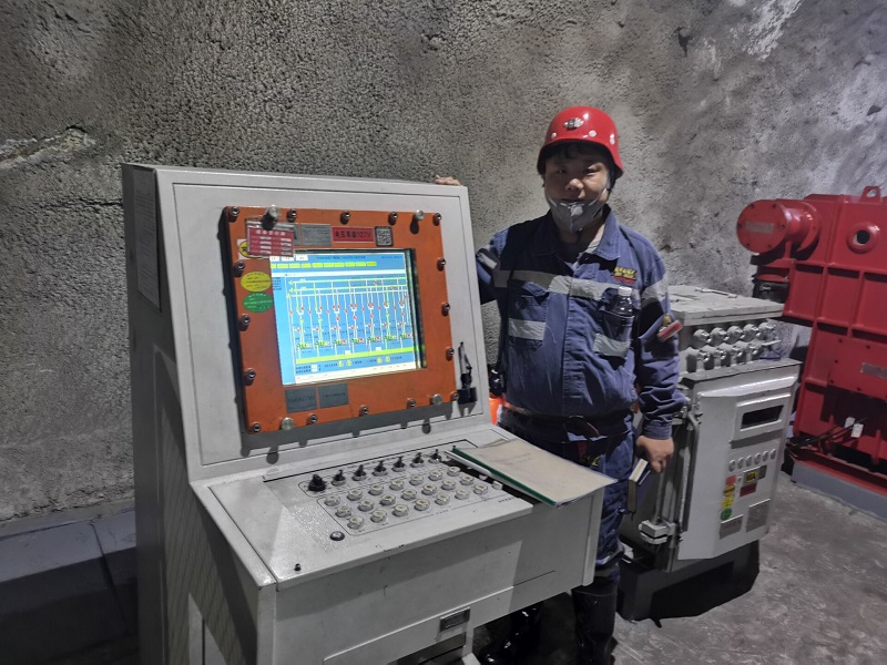 礦用隔爆計算機：高危環(huán)境安全運行，高性能處理大量數據